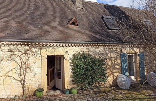Tursac Casa | Homerez - Charming house in Tursac with garden and terrace