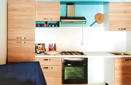 Vulcano Porto Casa | Homerez - Casa encantadora en Lentia con piscina compartida