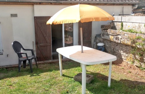 Cagny Casa | Homerez - Casa encantadora con jardín cerrado en Cagny