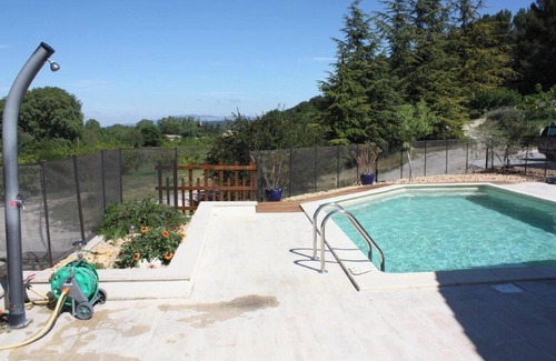 Le Beaucet Villa | Homerez - Villa encantadora en Le Beaucet con piscina privada
