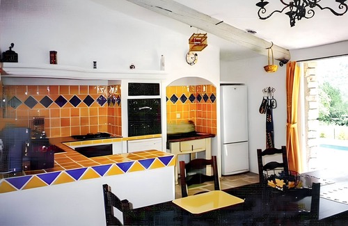 Saint-Michel-l'Observatoire Villa | Homerez - Encantadora Villa en Dauphin con Piscina Privada