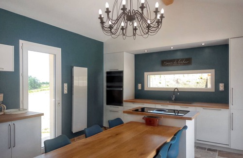 Divajeu Villa | Homerez - Encantadora villa en Divajeu con piscina privada
