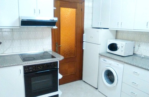 Centro de Oviedo Apartamento | Homerez - Comfortable apartment in Oviedo