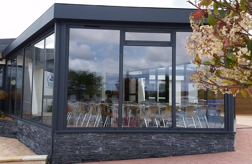 Louannec Casa | Homerez - Bungaló para 6 pers. con piscina compartida y terraza en Louannec