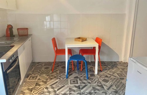 Palhais Apartamento | Homerez - Cozy Apartment in Montijo