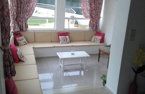 Vale de Carro Villa | Homerez - Villa elegante en Albufeira con piscina privada.
