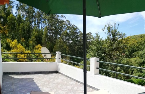 Camacha Casa | Homerez - Casa a 12 km de la playa para 5 pers. con terraza y balcón en Camacha