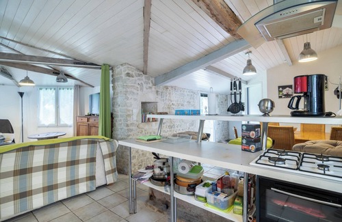 La Bretonniere-la-Claye Casa | Homerez - Casa en La Bretonnière-la-Claye