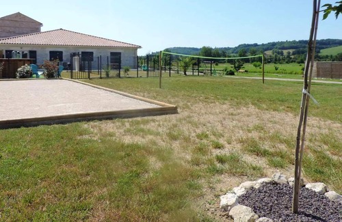 Saint-Pierre-de-Clairac Casa | Homerez - Casa para 7 pers. con piscina y jardín en Saint-Pierre-de-Clairac