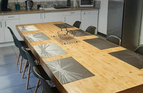 Saint-Pierre-de-Clairac Casa | Homerez - House for 7 ppl. with swimming-pool at Saint-Pierre-de-Clairac