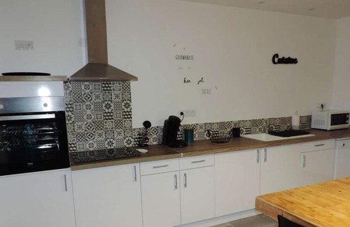 Saint-Pierre-de-Clairac Casa | Homerez - House for 7 ppl. with swimming-pool at Saint-Pierre-de-Clairac