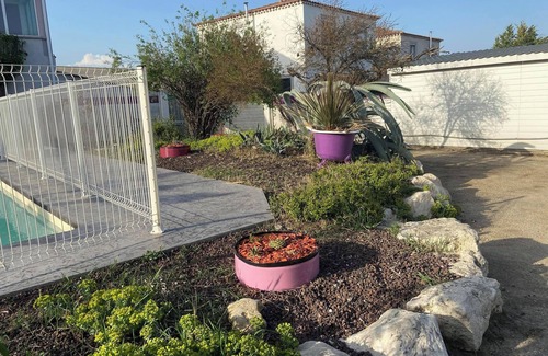 Saint-Privat-des-Vieux Villa | Homerez - Villa para 10 pers. con piscina, jacuzzi, spa, jardín y terraza