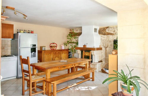 Saint-Victor-la-Coste Casa | Homerez - Casa en Saint-Victor-la-Coste