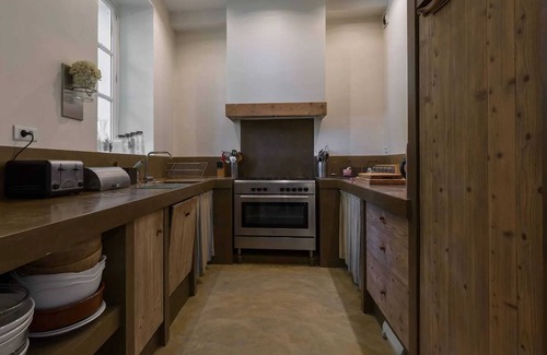 Saumane-de-Vaucluse Casa | Homerez - House in L'Isle-sur-la-Sorgue
