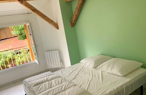 Vaulnaveys-le-Haut Casa | Homerez - House for 4 ppl. with garden and terrace at Vaulnaveys-le-Haut