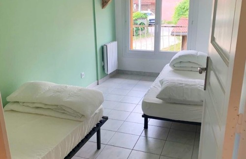 Vaulnaveys-le-Haut Casa | Homerez - House for 4 ppl. with garden and terrace at Vaulnaveys-le-Haut