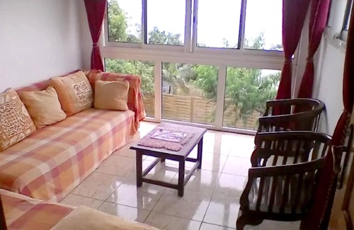 La Riviere Saint-Louis Casa | Homerez - Casa a 10 km de la playa para 13 pers. con jardín en Saint-Louis