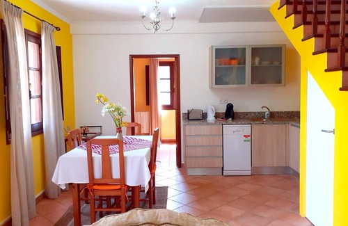 Camacha Casa | Homerez - House 12 km away from the beach for 5 ppl. with terrace at Camacha