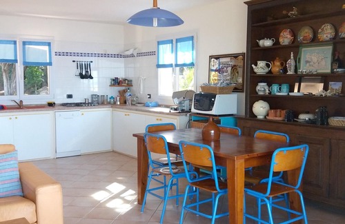 Tizzano Casa | Homerez - Casa a 400 m de la playa para 10 pers. con vistas al mar en Sartène