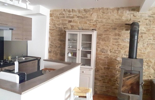 La Porcherie Casa | Homerez - Casa para 4 pers. con piscina compartida y jardín en La Porcherie