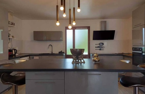 La Bazoche-Gouet Casa | Homerez - Casa en La Bazoche-Gouet