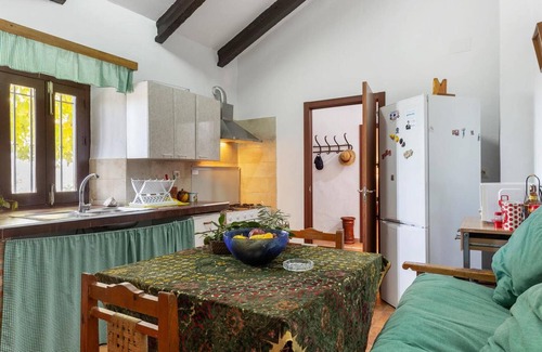 Albanchez de Magina Casa | Homerez - Casa para 6 pers. con piscina y jardín en Albanchez de Mágina