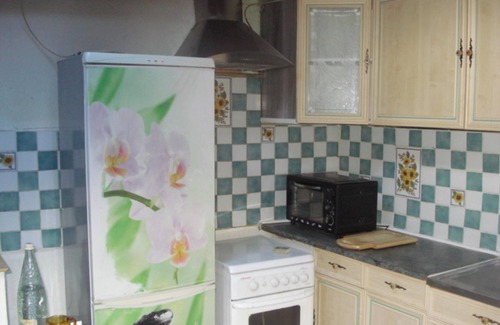 Ille-sur-Tet Apartamento | Homerez - Casa en Ille-sur-Têt, jardín, AC and chimenea