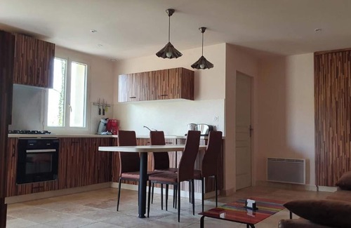 Puy-l'Eveque Casa | Homerez - Casa en Puy-l'Évêque con jardín