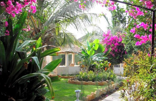 Saly Casa | Homerez - Casa en Saly con piscina