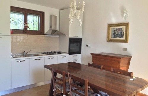 Mogliano Casa | Homerez - Casa Mogliano, piscina