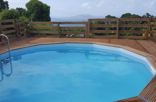 Trois-Rivieres Casa | Homerez - Casa con Vista al Mar en Trois-Rivières