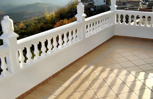 Yegen Casa | Homerez - Casa idílica en Yegen con vistas a la montaña
