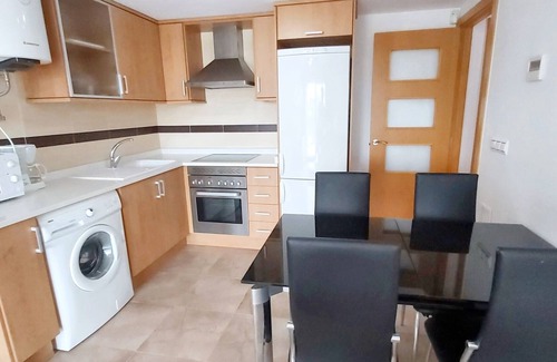 San Jorge Apartamento | Homerez - Apartamento moderno en Castellón, 55m² + piscina