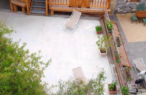 Saint-Crepin Apartamento | Homerez - Bonito apartamento para 6 pers. con terraza en Saint-Crepin