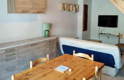 Saint-Crepin Apartamento | Homerez - Bonito apartamento para 6 pers. con terraza en Saint-Crepin