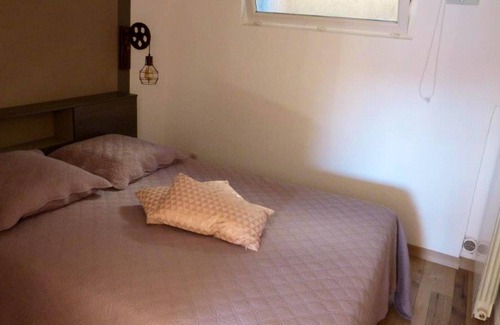 Gattieres Apartamento | Homerez - Nice appartement 17 km away from the beach for 4 ppl. at Gattières