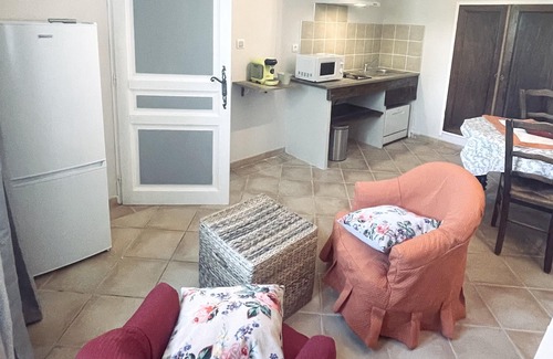 Violes Apartamento | Homerez - Nice appartement for 2 ppl. with shared pool at Violes