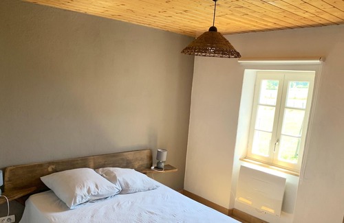Nauviale Casa | Homerez - Nice house for 4 ppl. with shared pool, garden and terrace at Nauviale