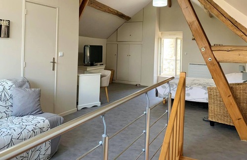 Touquin Casa | Homerez - Casa para 6 pers. con piscina compartida, jardín y terraza en Touquin