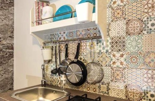 Comiso Apartamento | Homerez - Nice studio for 2 ppl. with terrace at Comiso