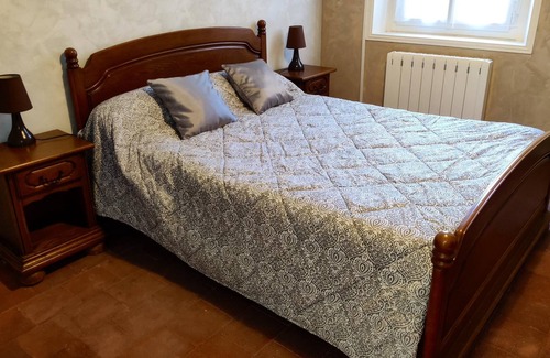 Lignieres-de-Touraine Casa | Homerez - Propiedad para 5 pers. con jardín y terraza en Lignières-de-Touraine