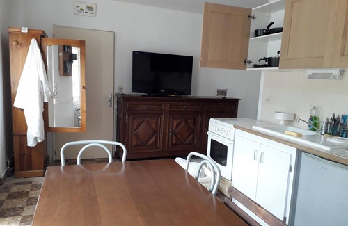 Lucay-le-Male Casa | Homerez - Casa Rústica en Luçay-le-Mâle con Jardín