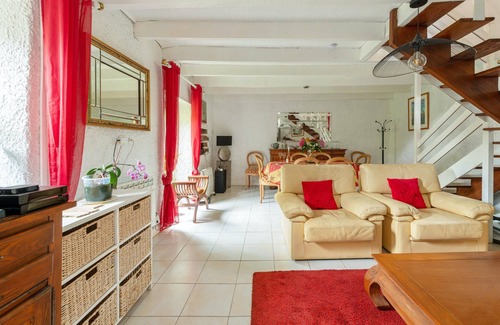 Guimaec Casa | Homerez - Rustic House in Guimaëc with Garden and View