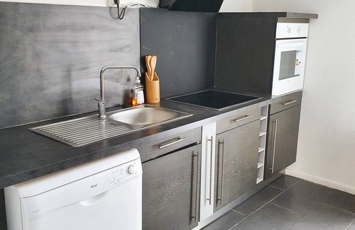 Moulin a Vent Apartamento | Homerez - Apartamento espacioso en Perpiñán, balcón