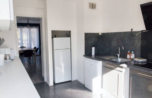 Moulin a Vent Apartamento | Homerez - Apartamento espacioso en Perpiñán, balcón