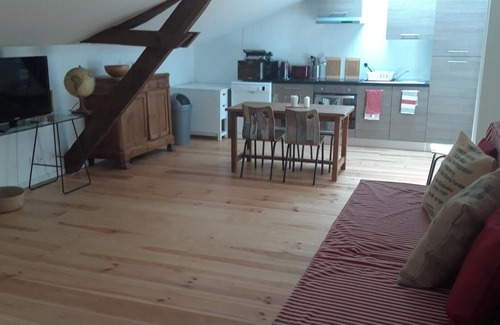 Saubrigues Casa | Homerez - Spacious House with Pool in Saubrigues