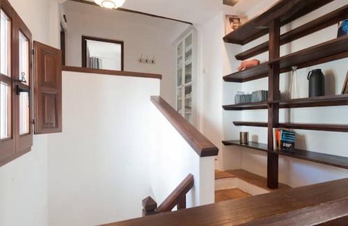 Beiro Casa | Homerez - Espaciosa casa para 6 pers. con terraza y balcón en Granada