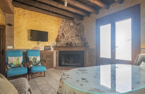Cadiar Casa | Homerez - Espaciosa casa para 8 pers. con terraza en Cádiar