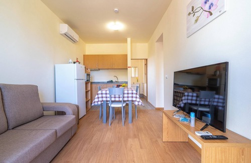 Prazeres Casa | Homerez - Casa espaciosa con piscina en Prazeres