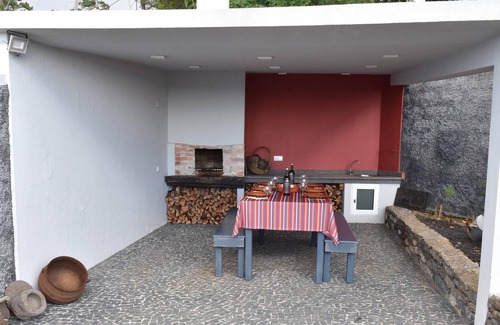 Faja da Ovelha Villa | Homerez - Villa a 4 km de la playa para 6 pers. con piscina en Fajã da Ovelha